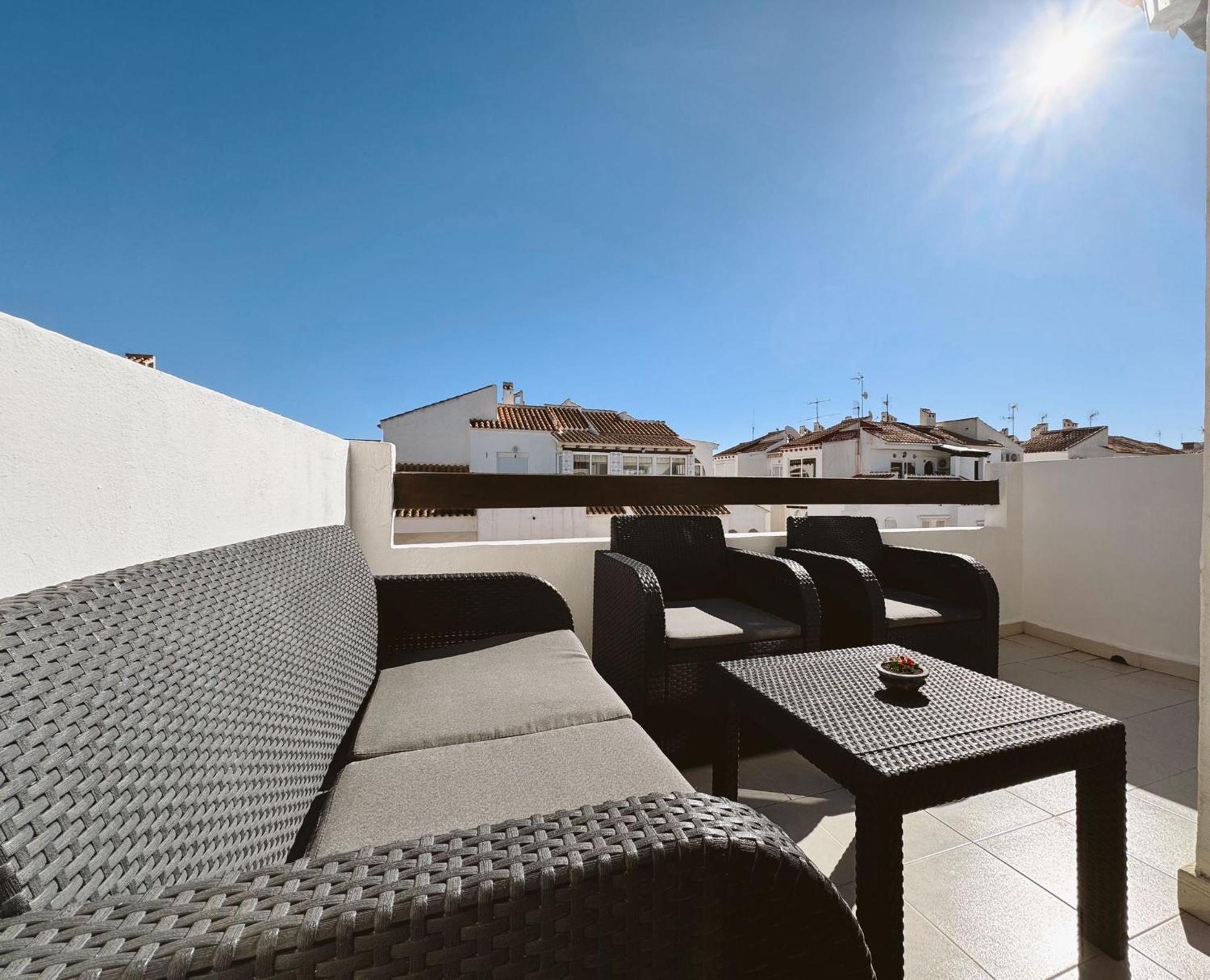 Apartment El Paraiso, 1 Bedroom 300M From The Sea Torrevieja Luaran gambar